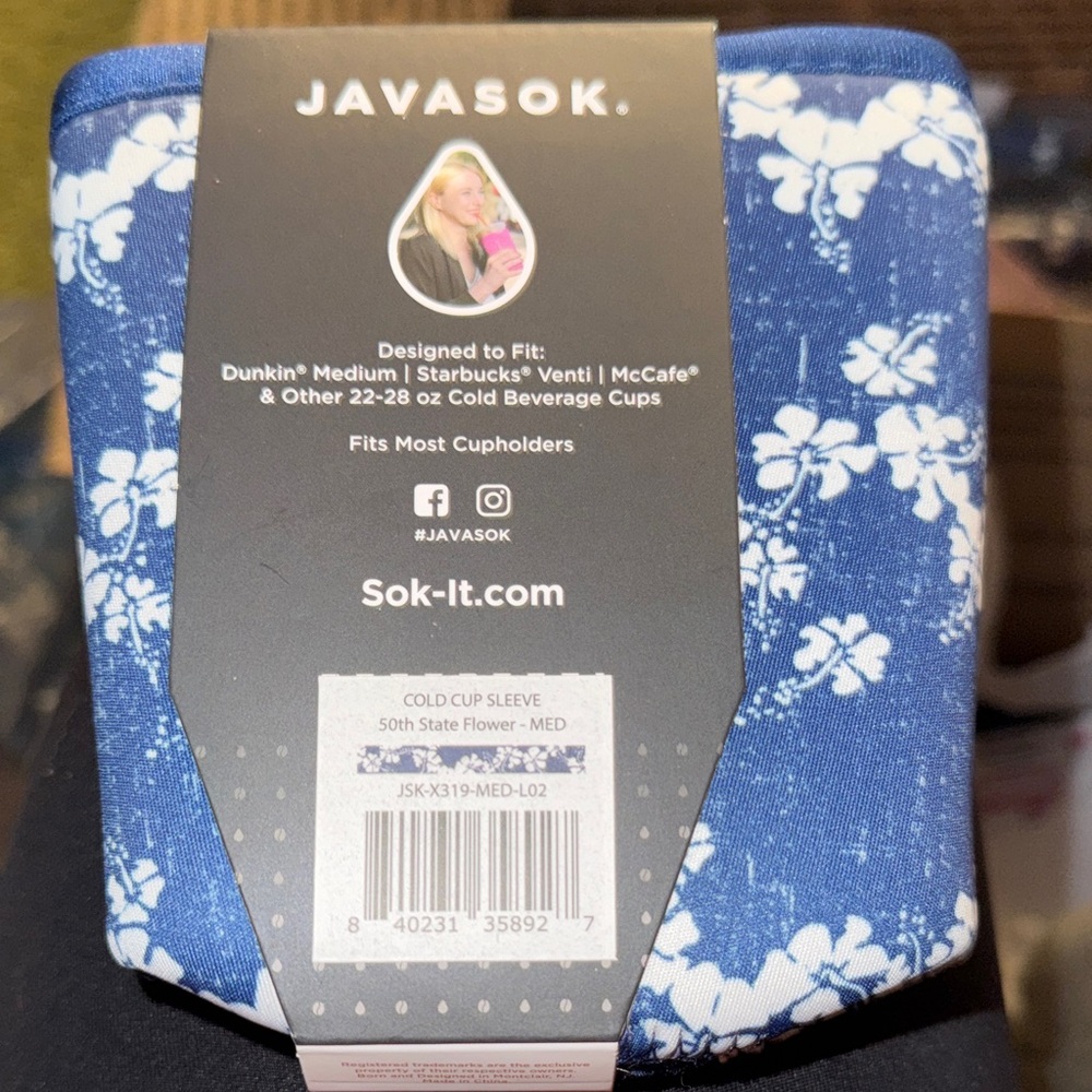 Blue Floral Reusable Insulating Beverage Sleeve - Picture 2 of 3